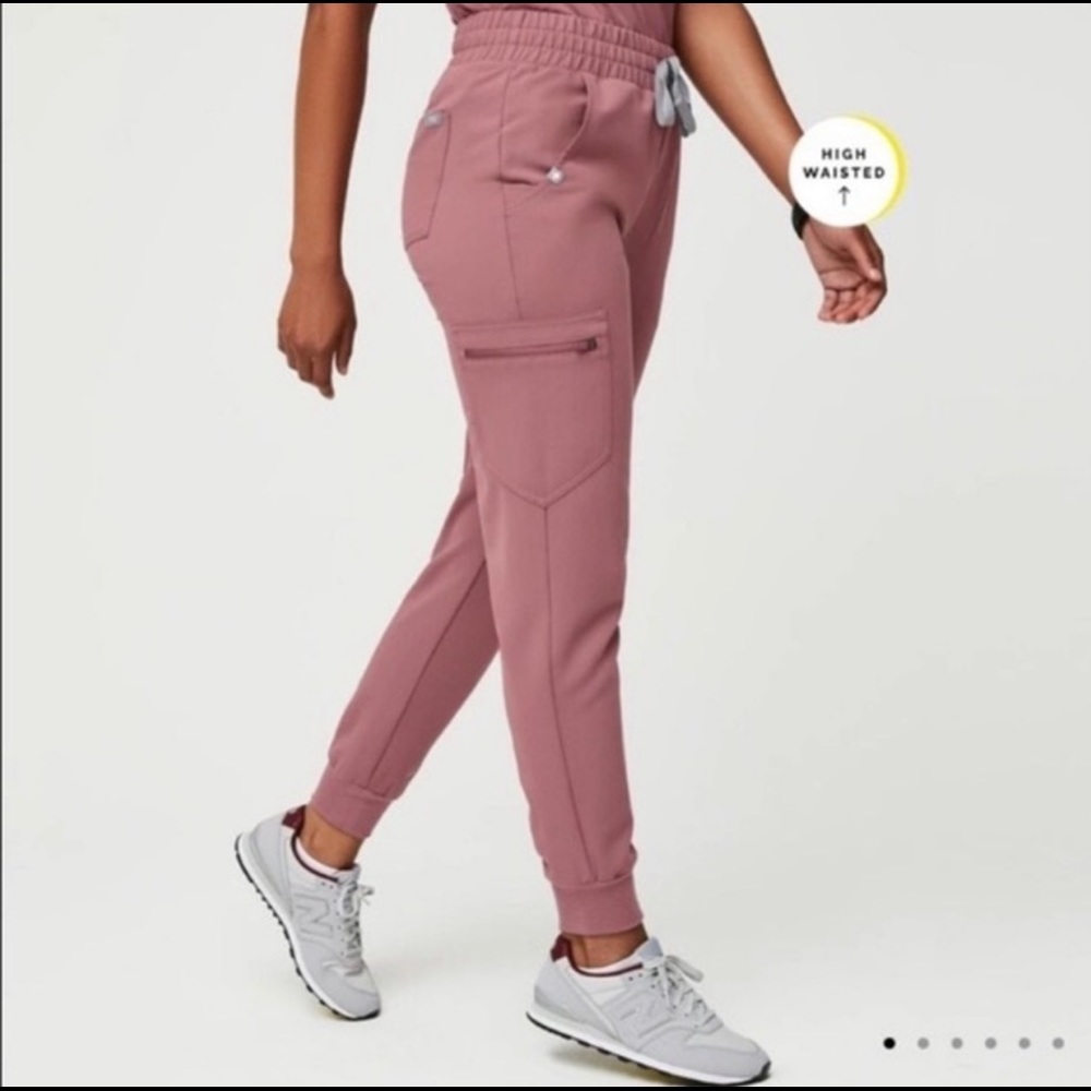 Mauve limited edition Figs high waisted Zamora joggers medium petite